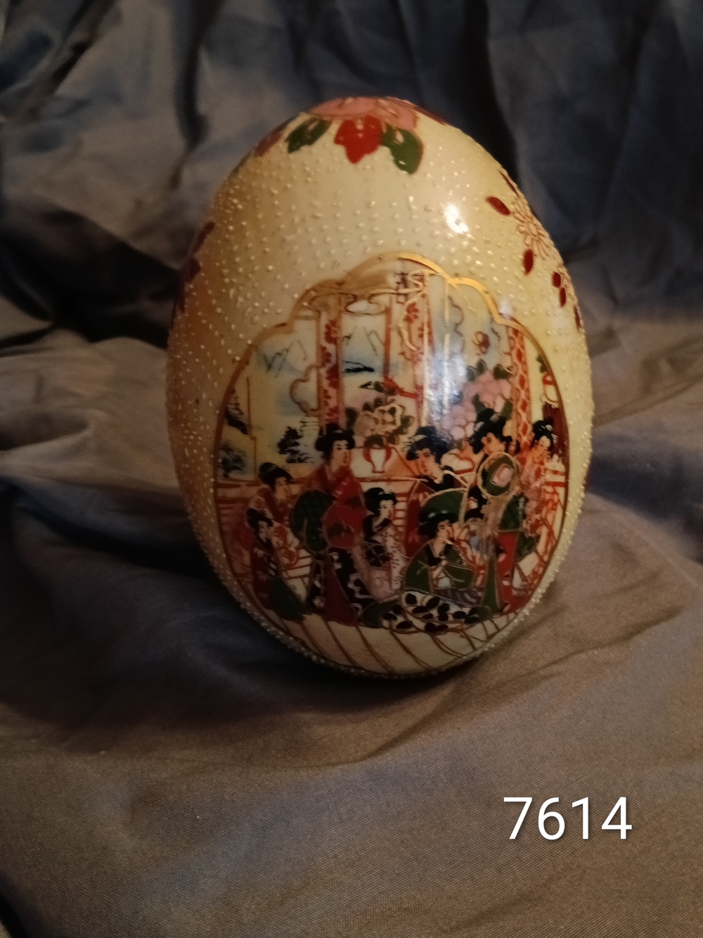 Japanese Satsuma Porcelain Egg